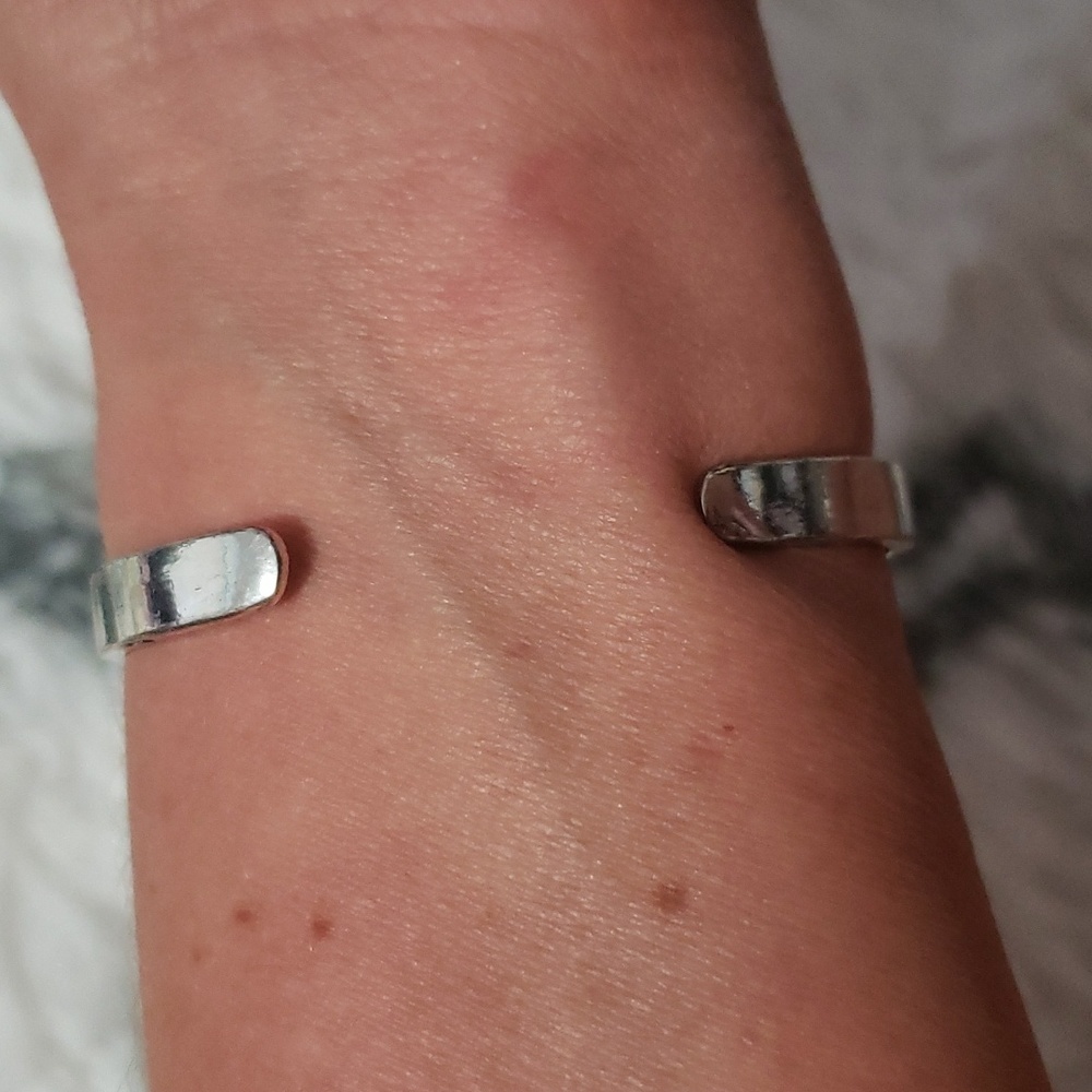 Paparazzi Turquoise Cuff Bracelet - Picture 2 of 5